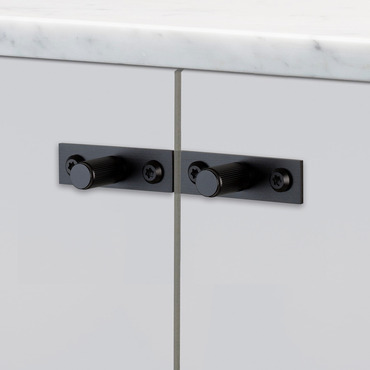 Linear Furniture Knob with Plate - Set of 2