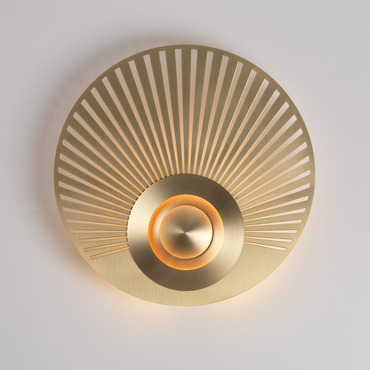 Earth Radian Wall / Ceiling Light | CVL Luminaires at Lightology Earth Radian Wall / Ceiling Light