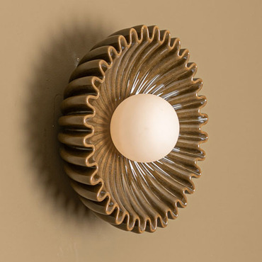 Ostro Wall Light | Simone & Marcel at Lightology Ostro Wall Light