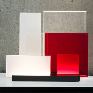 On Lines Table Lamp
