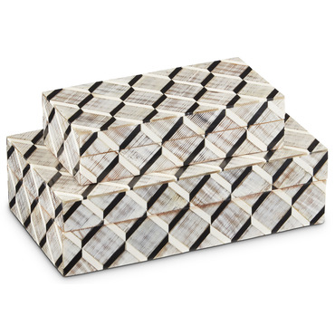Derian Box Set of 2