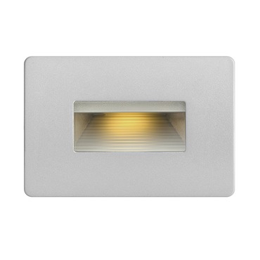 120V Luna Horizontal Step Light