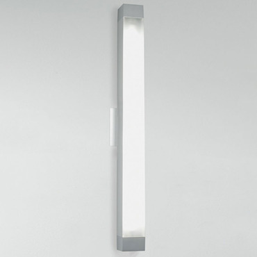 2.5 Square Strip Wall / Ceiling Light | Artemide at Lightology 2.5 Square Strip Wall / Ceiling Light