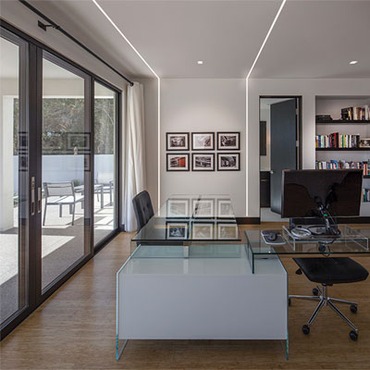 TruLine 1A 5W 24VDC Plaster-In LED System | PureEdge Lighting at Lightology TruLine 1A 5W 24VDC Plaster-In LED System