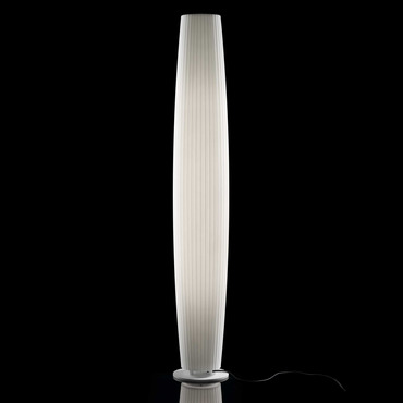 Maxi Outdoor Plug-in Floor Lamp