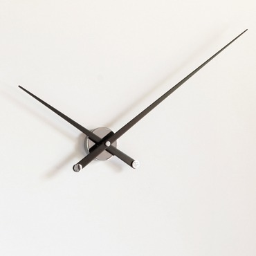 Axioma L Wall Clock