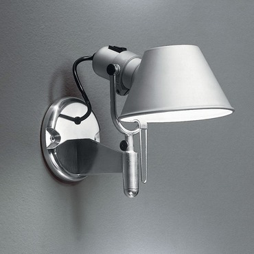 Tolomeo Classic LED Wall Spot | Artemide at Lightology Tolomeo Classic LED Wall Spot