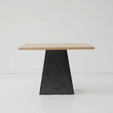 Brackton Dining Table | hollis+morris at Lightology Brackton Dining Table