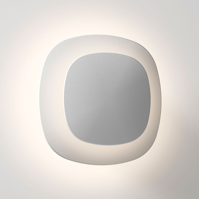 Luthien Wall Sconce by Luceplan