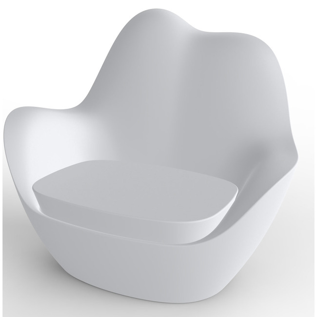 Sabinas Outdoor Lounge Chair by Vondom