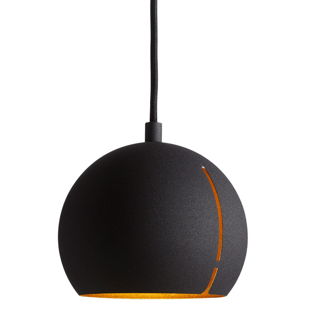 Gap Round Pendant by Woud Design