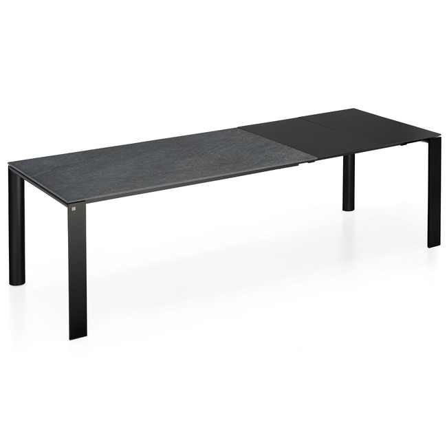 Dorian Extendable Outdoor Dining Table by Connubia