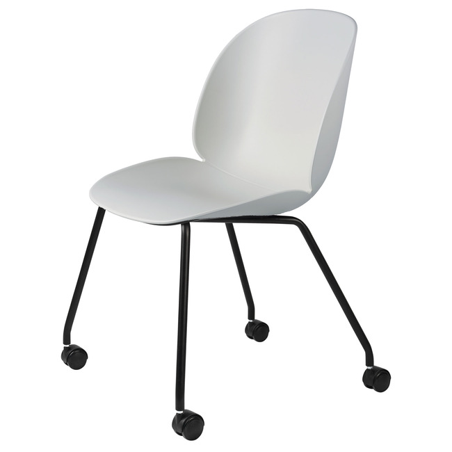 Beetle 4-Leg Meeting Chair by Gubi