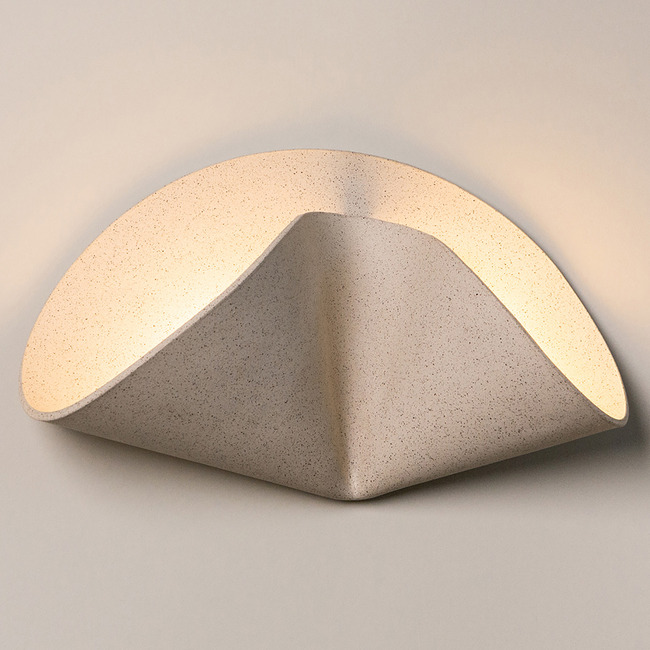 Shado Wall Sconce by SIN