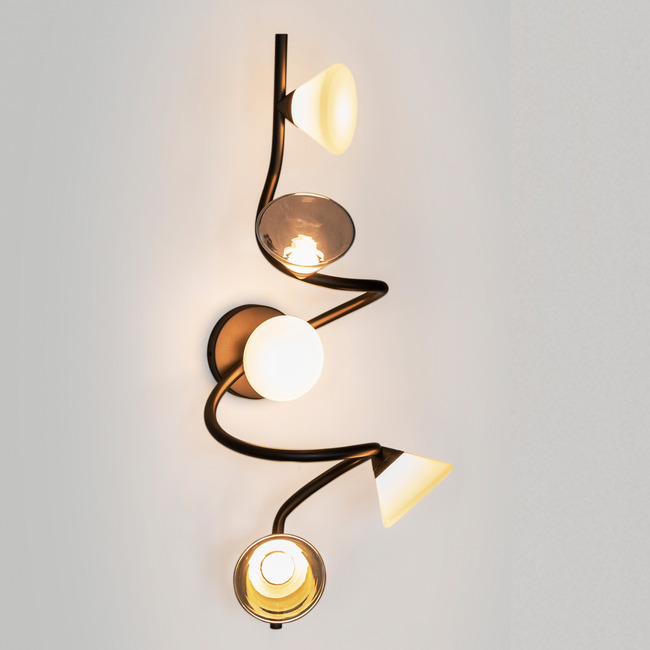 Linfa Twist Wall / Ceiling Light by Tooy
