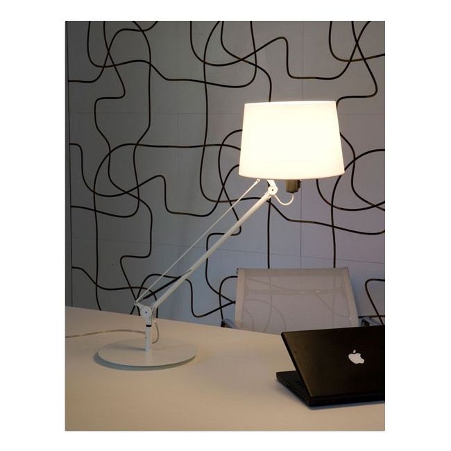 Lektor Table Lamp by Carpyen