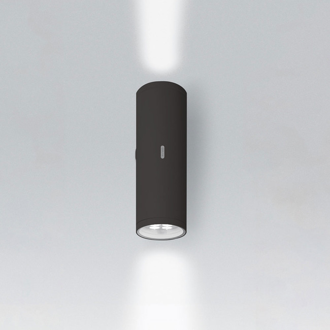 Calumet 16W 9 Deg Outdoor Wall Light by Artemide