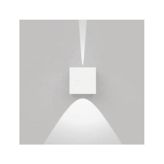 Effetto Square 1x15 Degree 1x90 Degree Outdoor Wall Light by Artemide