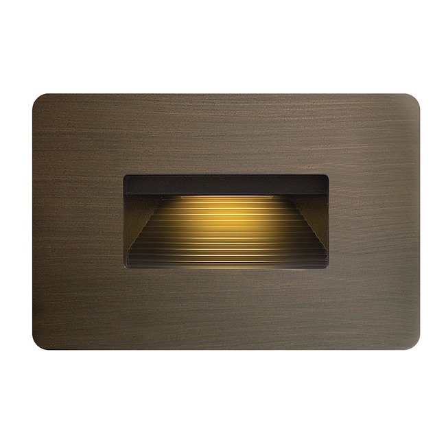 120V Luna Horizontal Step Light by Hinkley Lighting