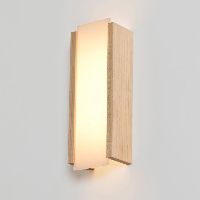 Capio Wall Sconce by Cerno