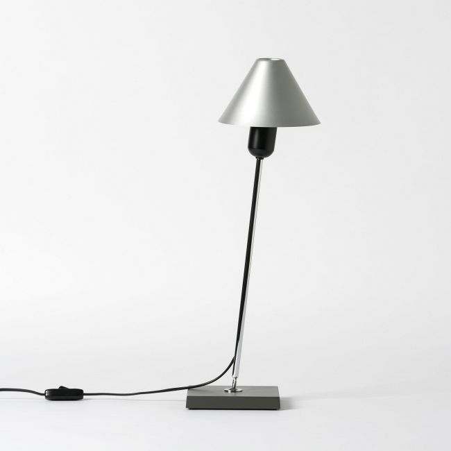 Gira Table Lamp by Santa & Cole
