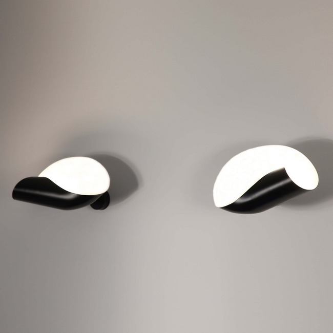 Conche Wall Sconce by Serge Mouille