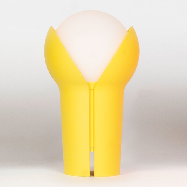 Bud Portable Lamp by Innermost