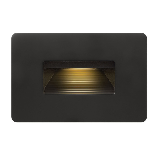 120V Luna Horizontal Step Light by Hinkley Lighting