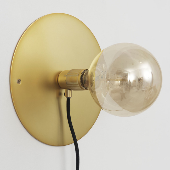 E27 Plug-In Wall Sconce by Frama