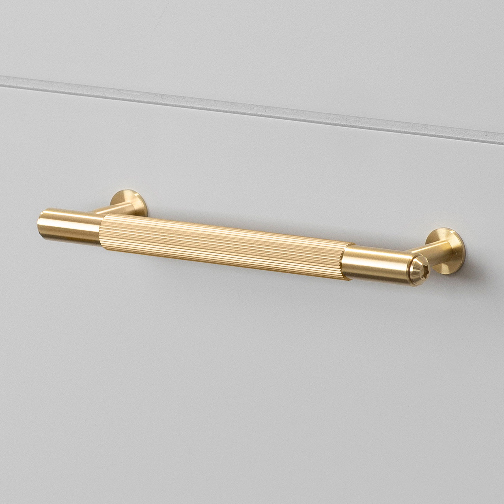 Buster + Punch / Fixed Door Handle / Brass