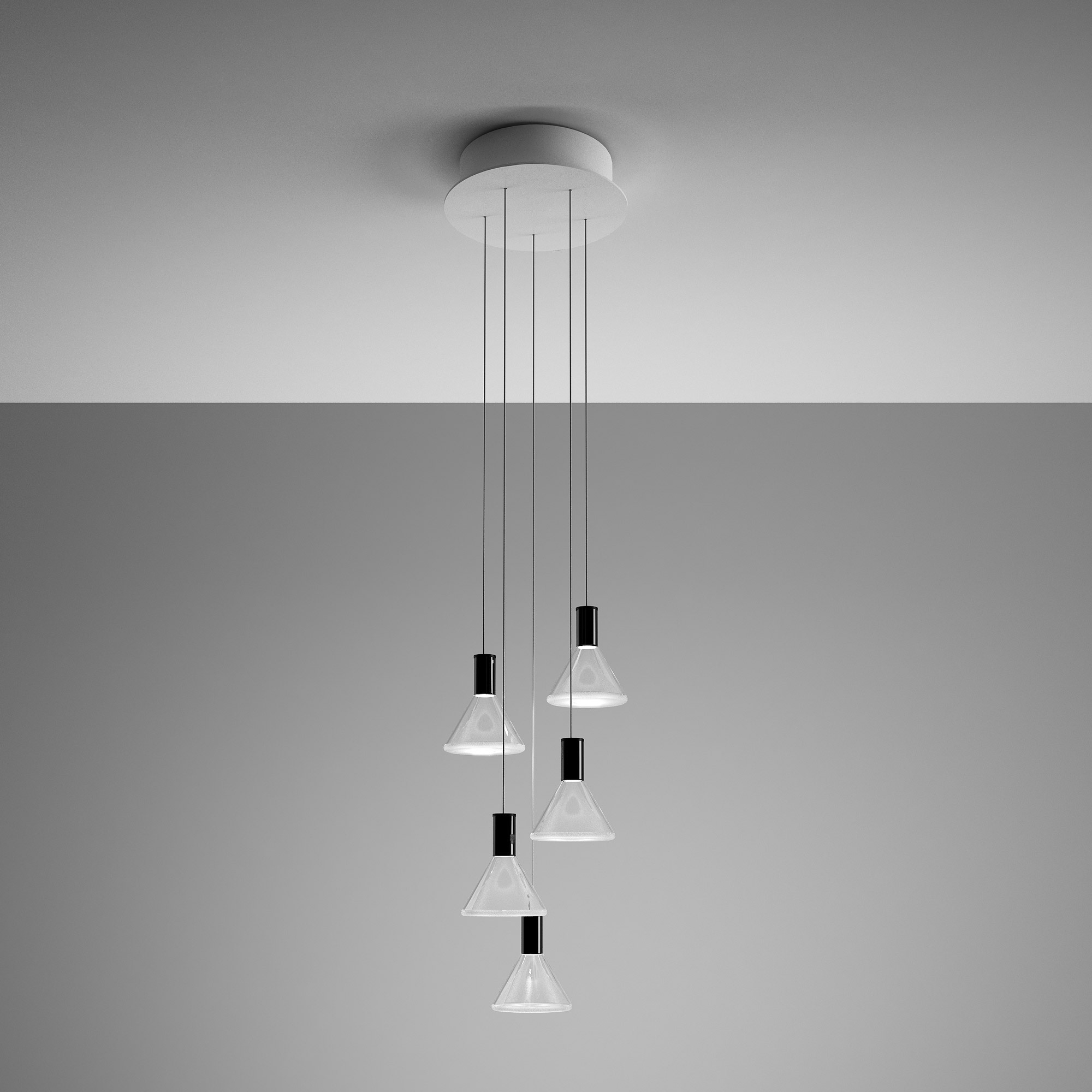 Polair Round Canopy Multi Light Pendant By Fabbian F32a42 A 00 Polair Round Canopy Multi Light Pendant By Fabbian F32a42 A 00