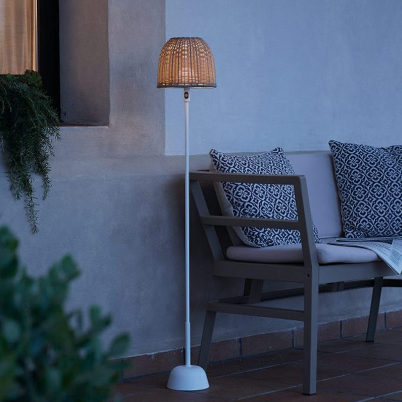 battery operated outdoor floor lamps