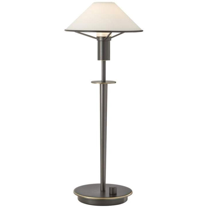 metal shade table lamp