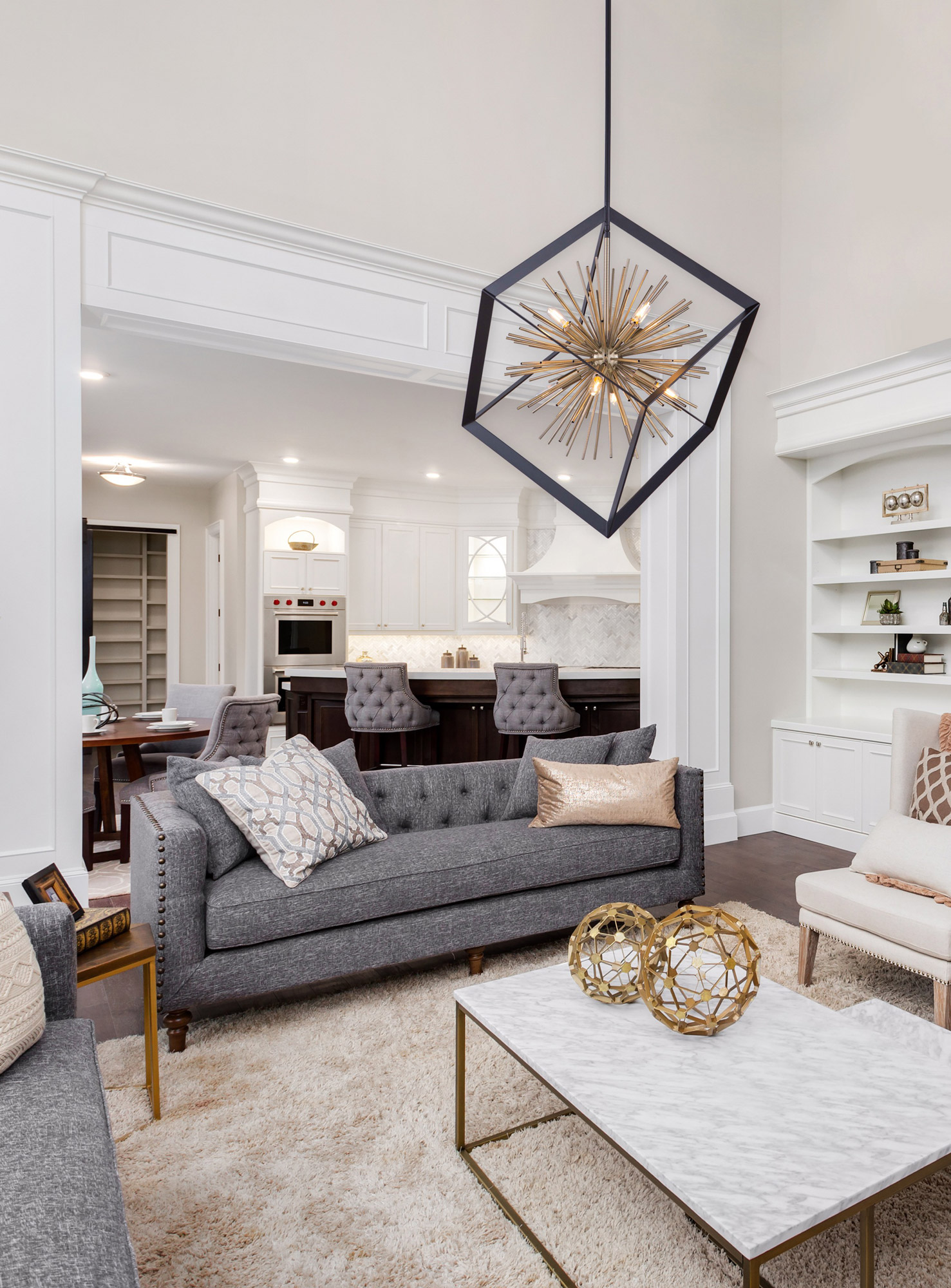 Sunburst Frame Chandelier by Artcraft | AC11440 | ARC834318