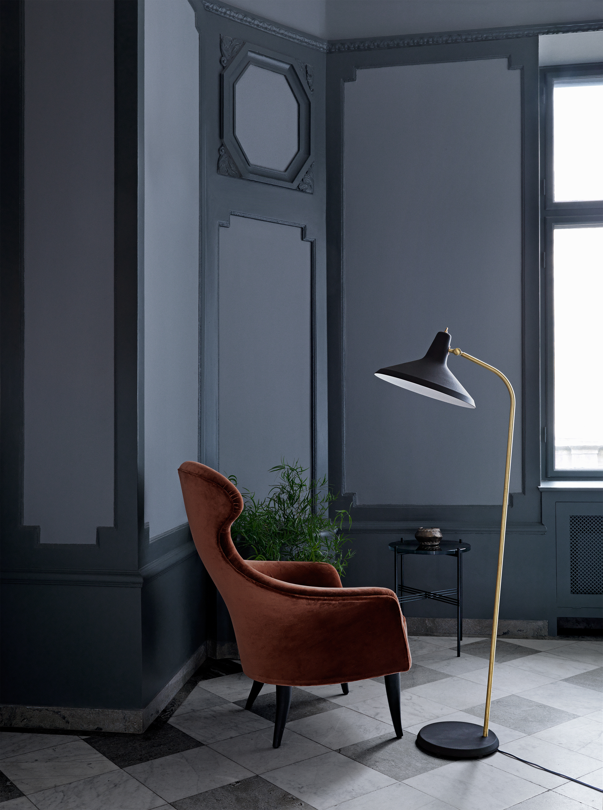 gubi b4 table lamp