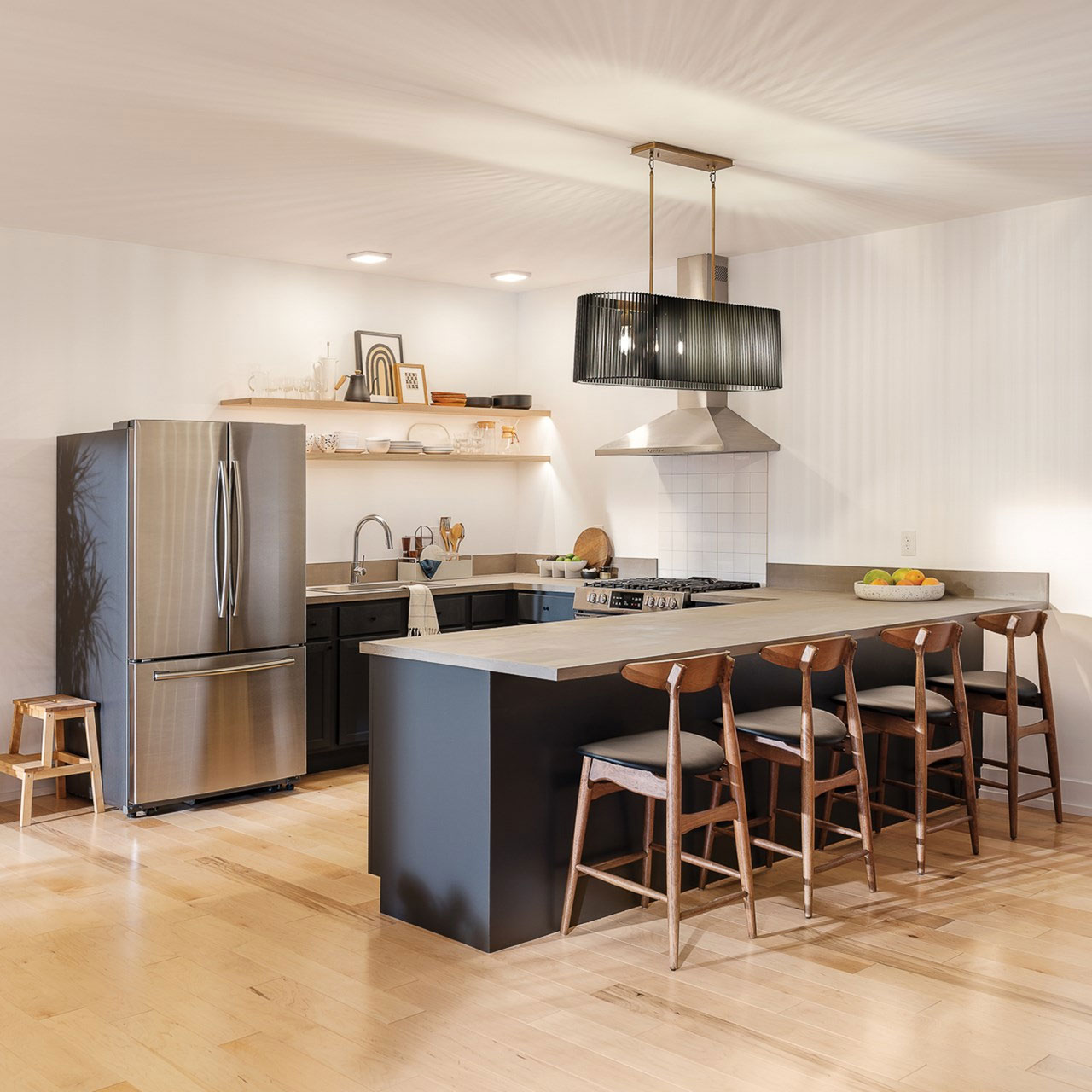 Linara Linear Chandelier by Kichler | 44168BK | KHR812892