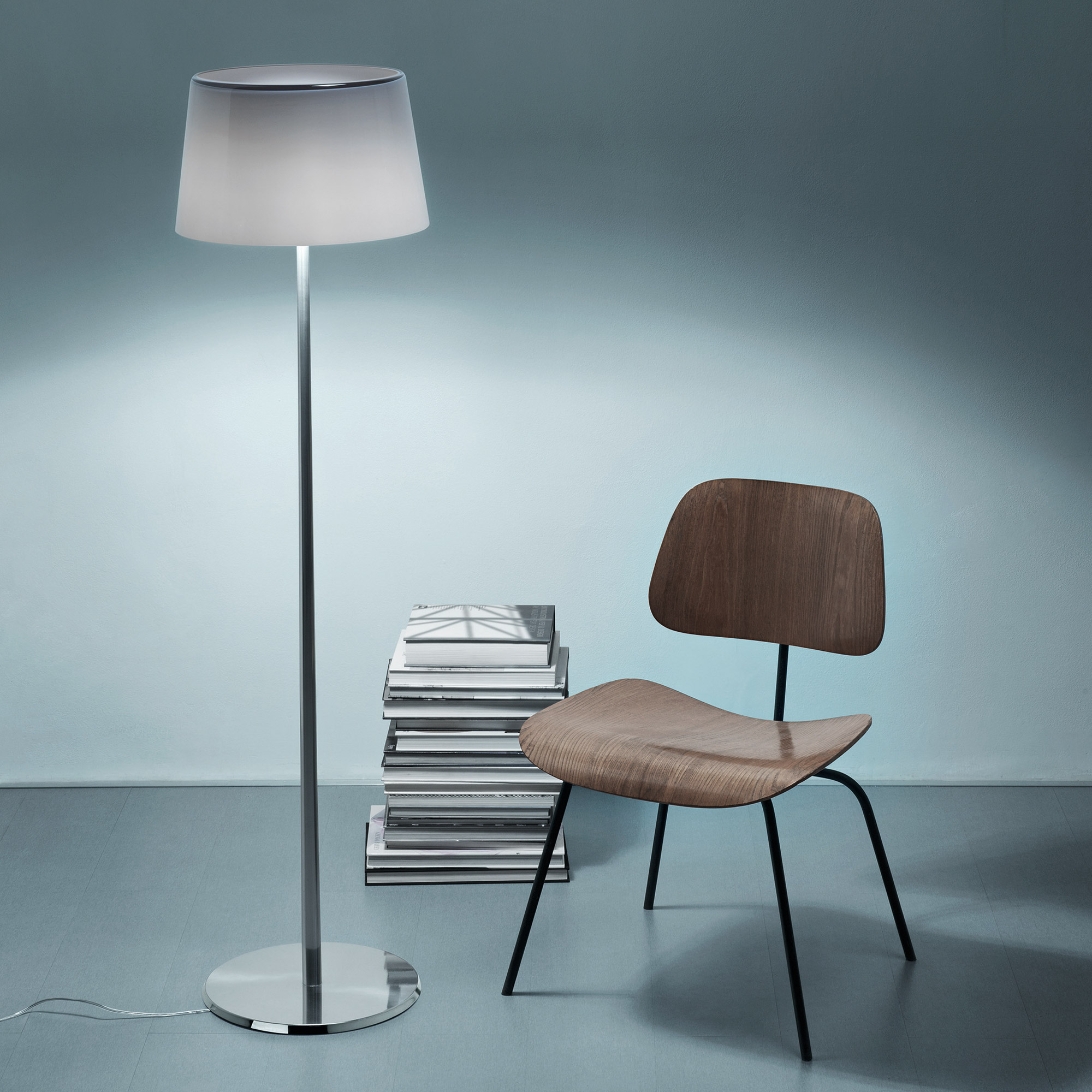 Lumiere XXL Floor Lamp by Foscarini | FN191004C_11_U | FOS415603