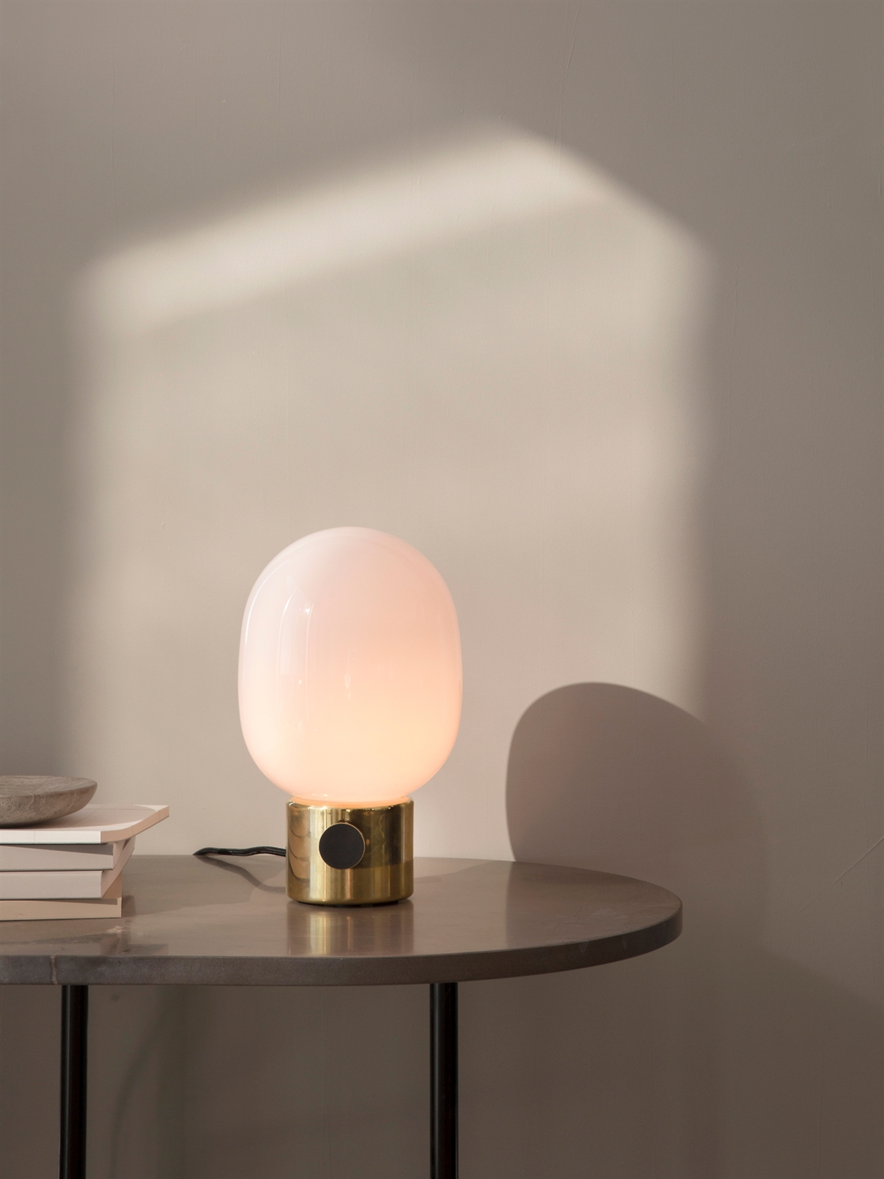 JWDA Table Lamp by Audo Copenhagen 71218 001085 MEN805902