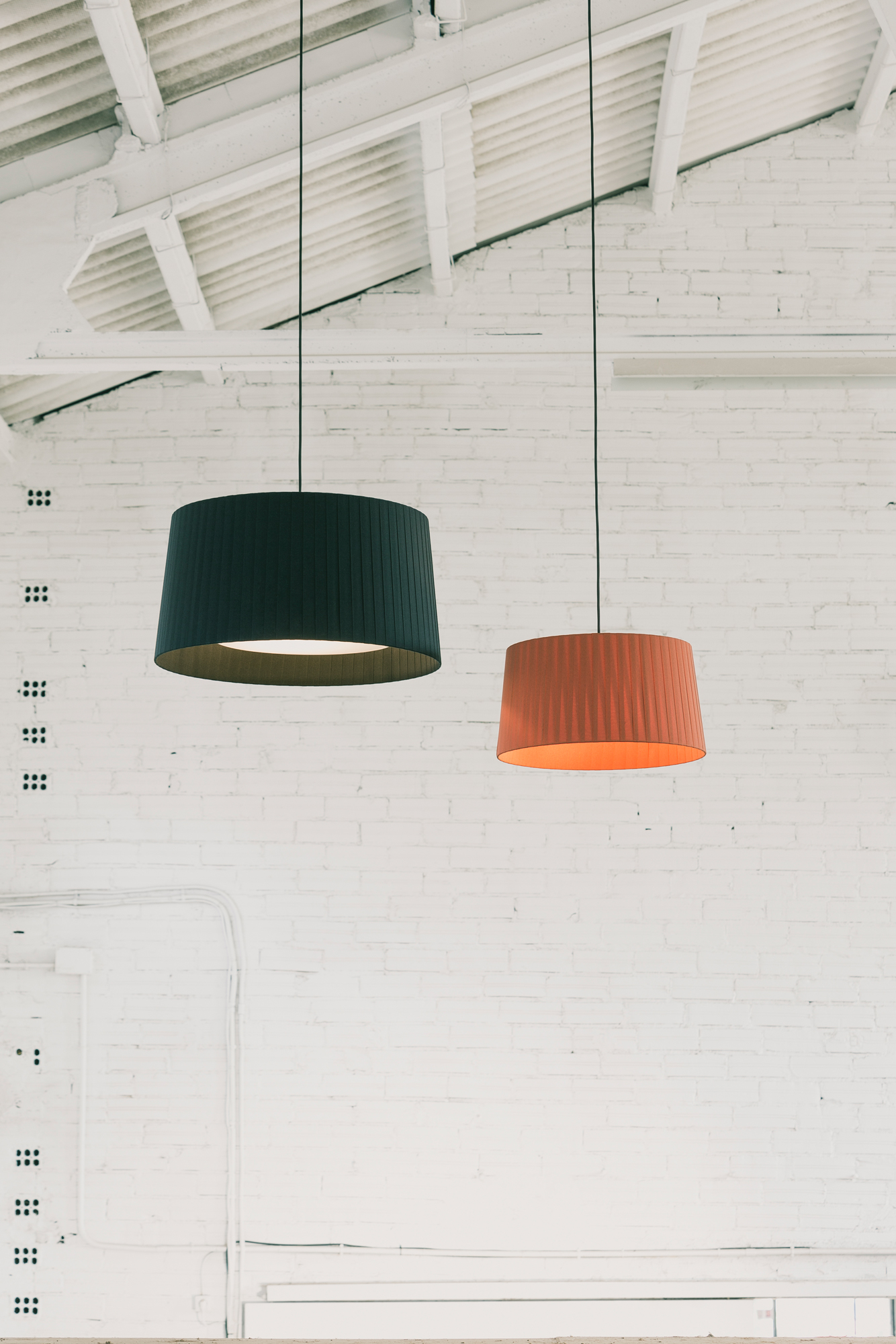GT5 / GT6 Pendant by Santa & Cole | GT5PA17UL | SCO592657