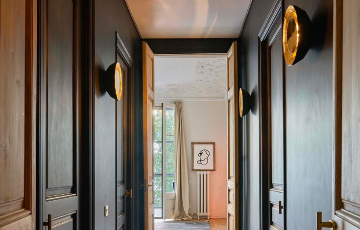 Lightology Hallway & Stairway