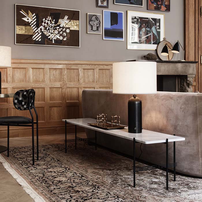 Gravity Table Lamp by Gubin
